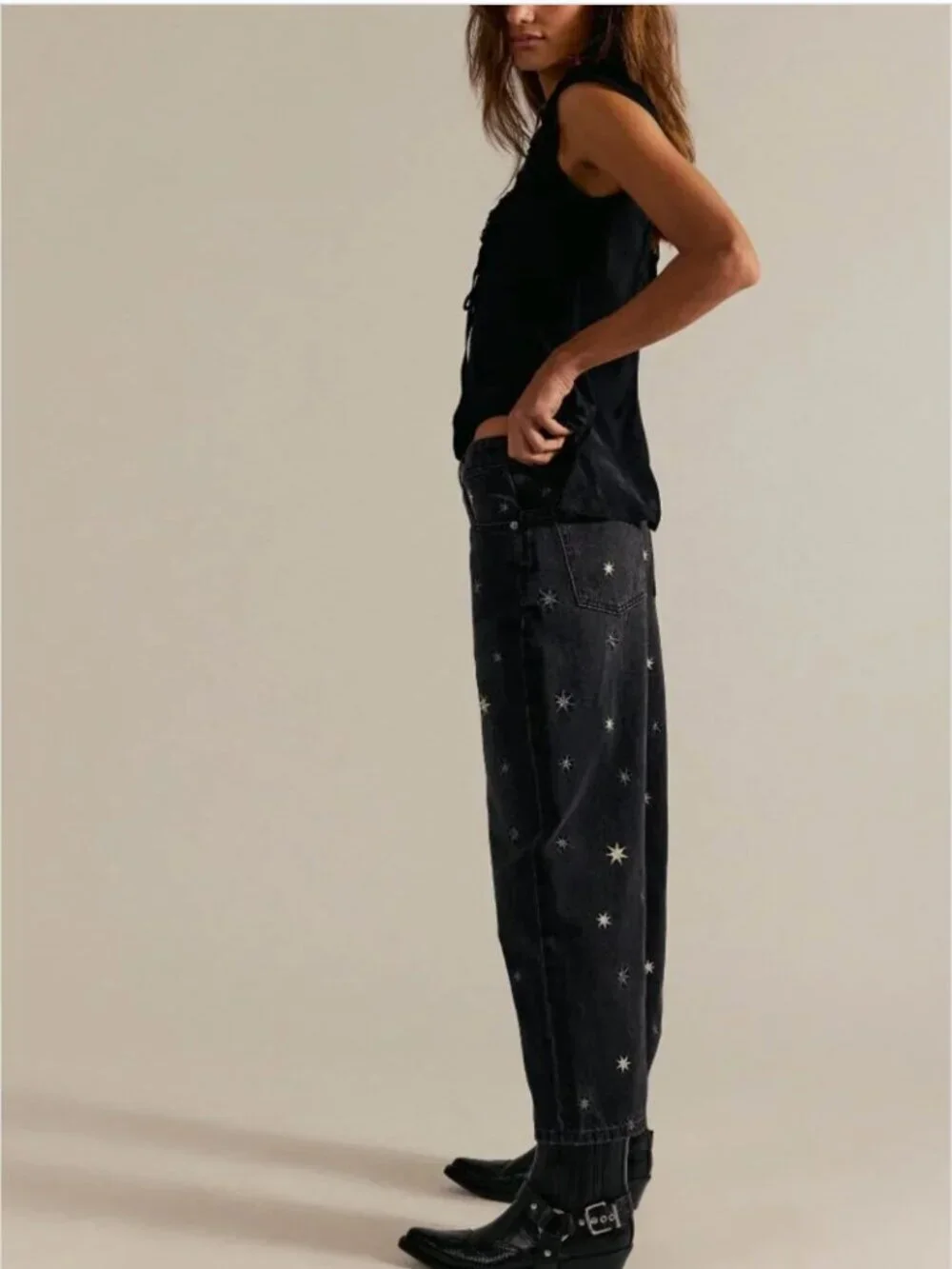 FREE PEOPLE NWT Deep Trance Shine Embroidered Boyfriend Jean / Starry Combo